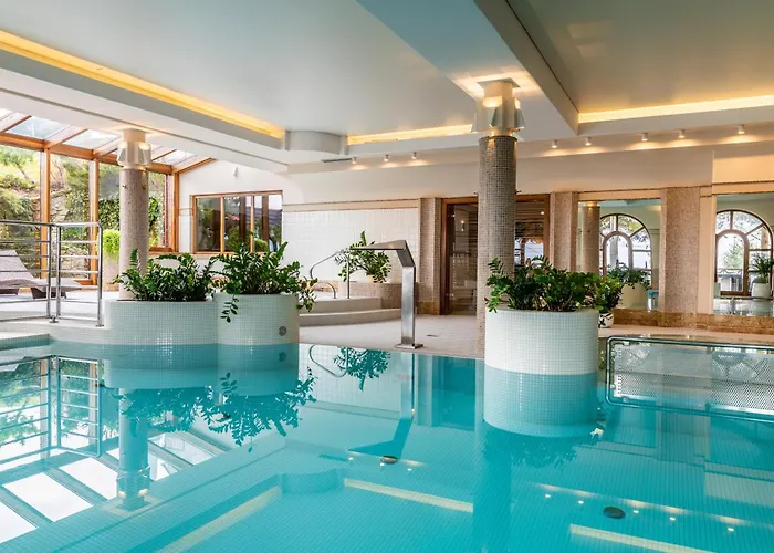 Resort Vital&spa Szarotka 3*